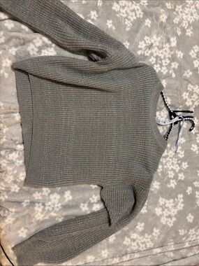 Ardene Olive Gray Crewneck Sweater